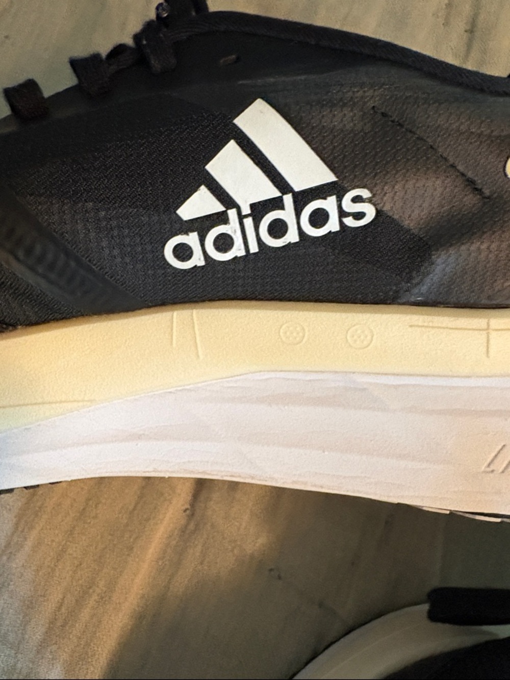 adidas Men's Black, White and Cream Adizero Boston 19 Running Shoes, 11.5 - Picture 11 of 11
